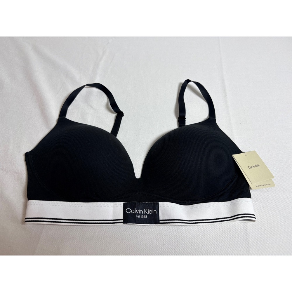 Calvin Klein Wirefree Push Up Plunge Bra 38C Black NEW QP3637O Ribbed Logo Band